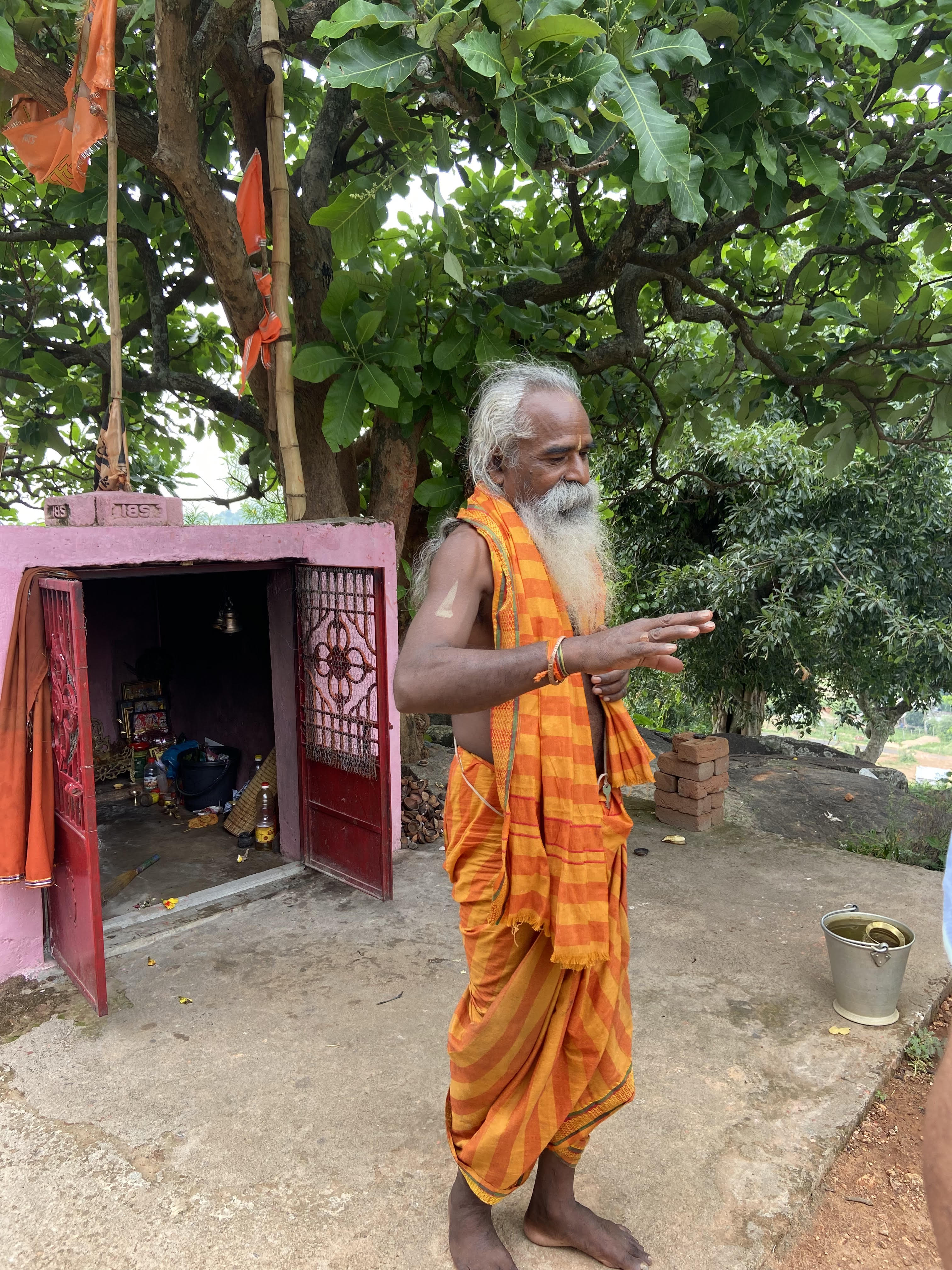 Swami offering light on the history in Trimbakeswar